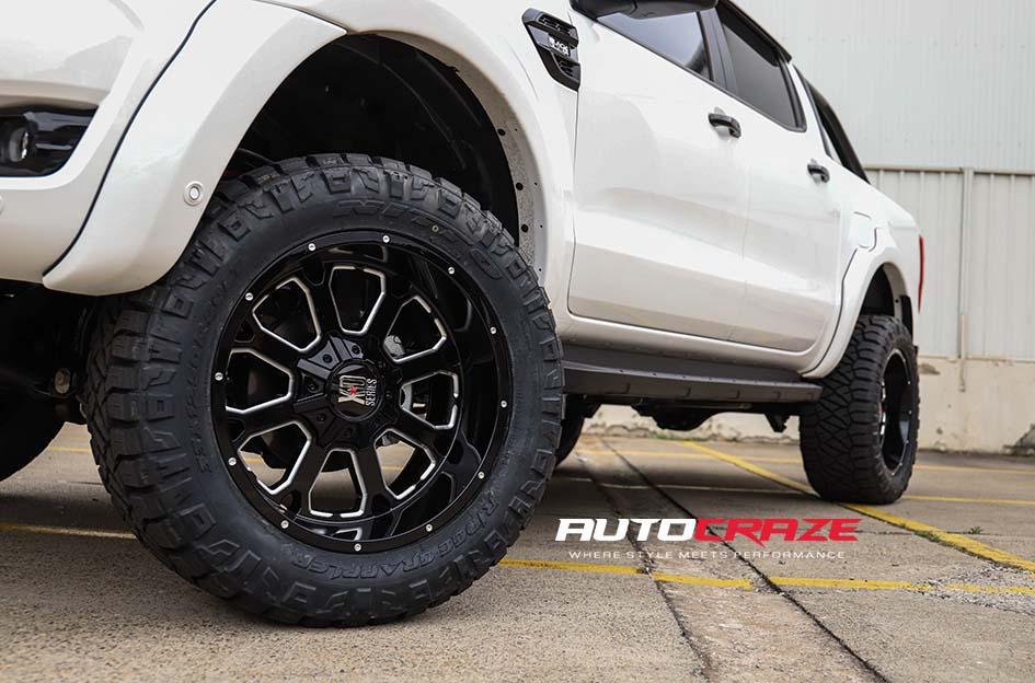 FORD RANGER BUCK 25 XD GLOSS BLACK MILLED ACCENTS